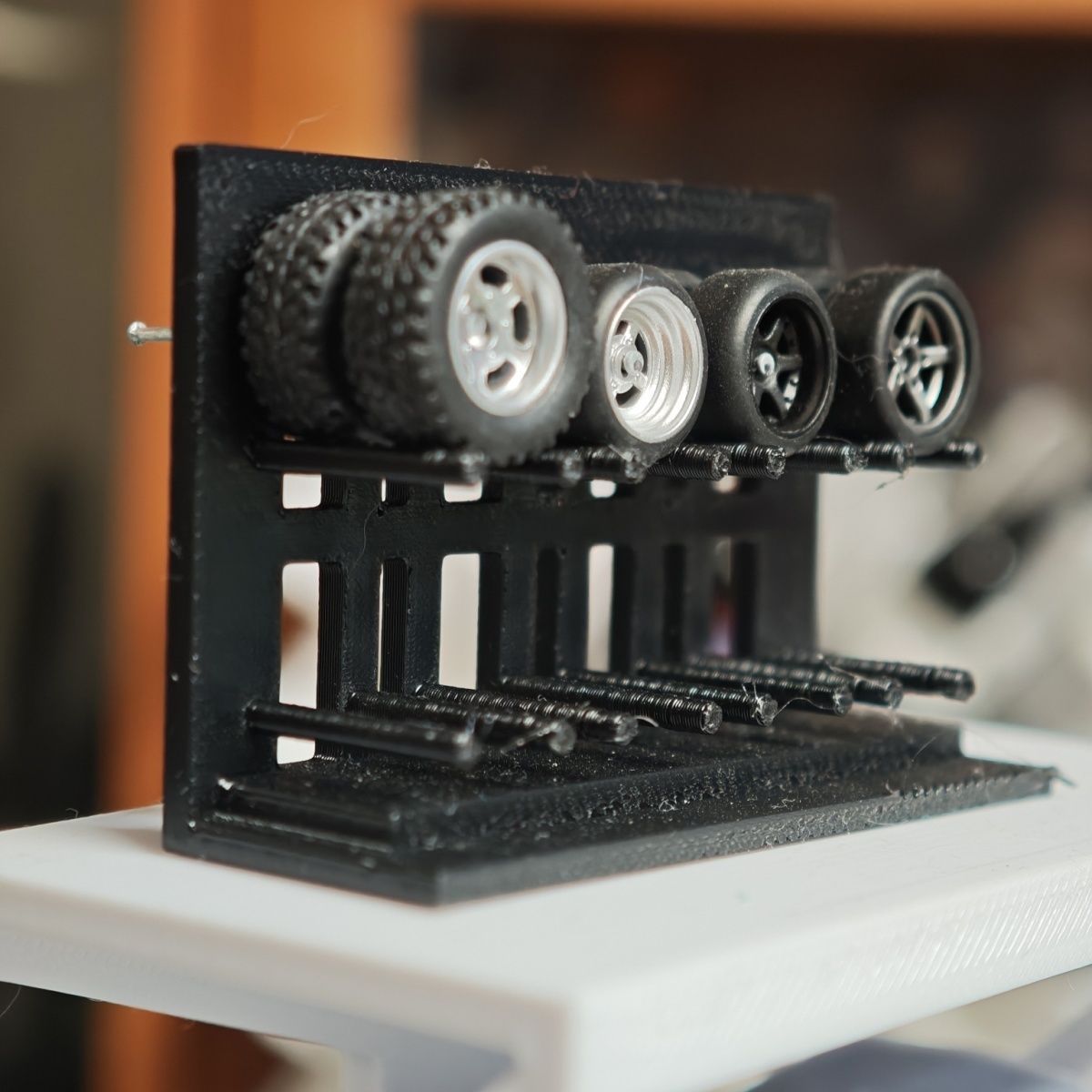 3D Printing Table - Drukowany w 3D plastikowy stojak na