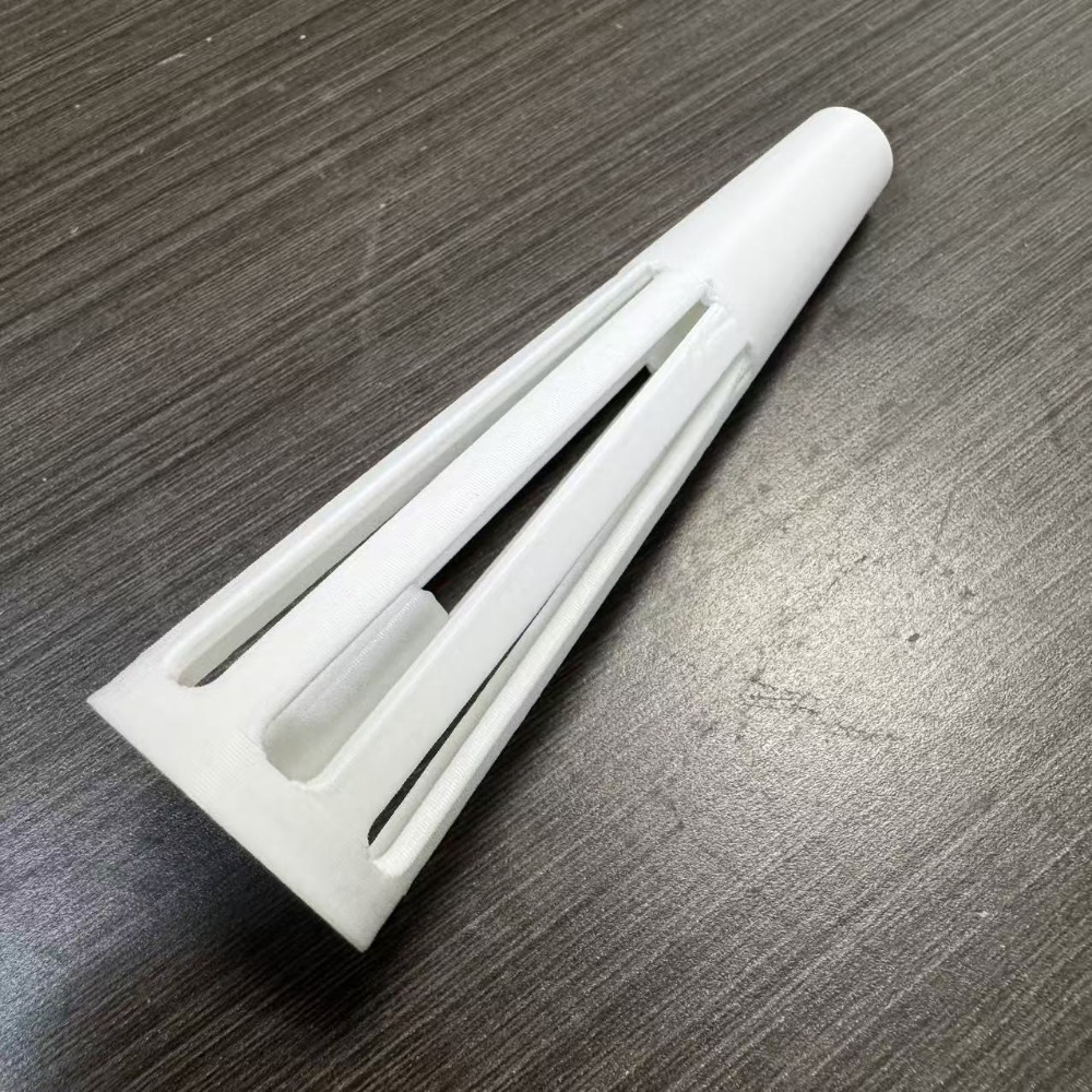 3D Printing Aluminium - Stojak na szpulki z nicią w